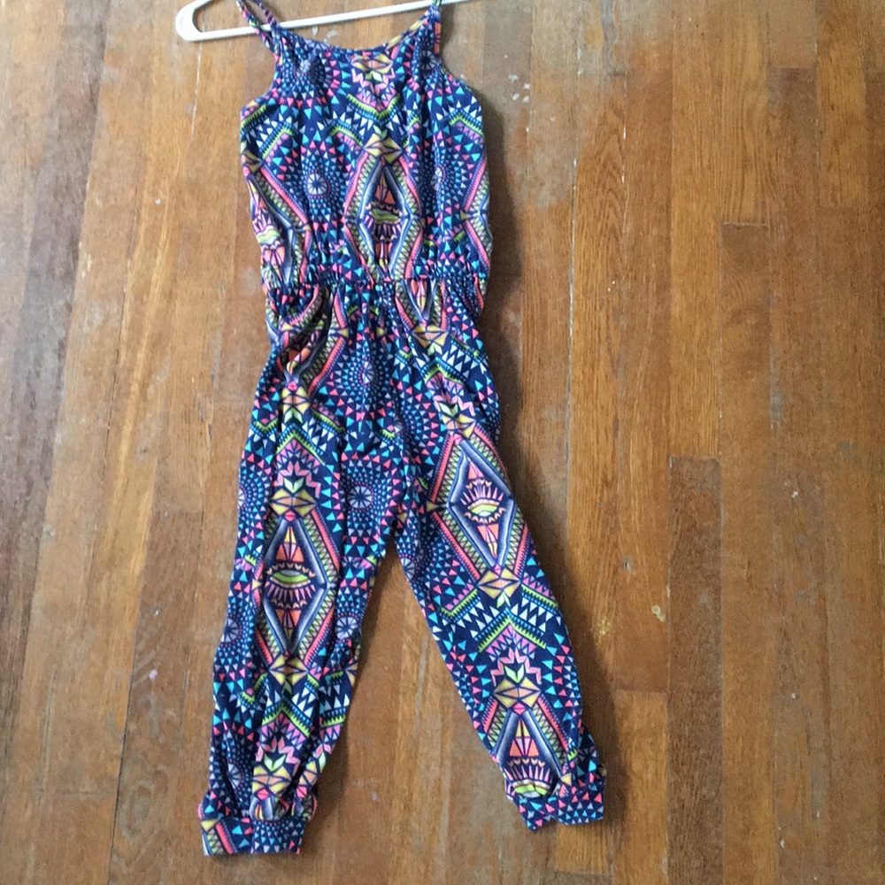 The cutest romper for ur sweet little girls!😁